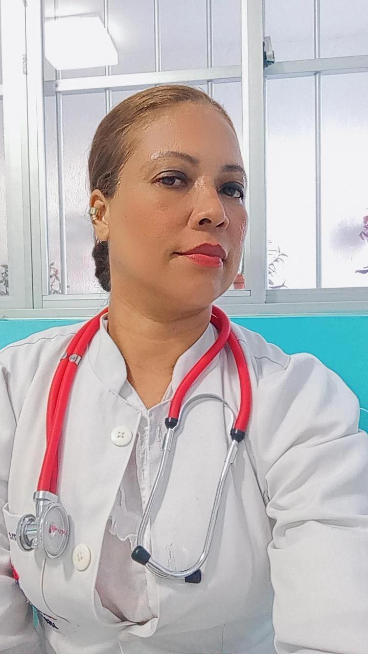 Edjane Batista é zootecnista, mestra em Ciência Animal e especialista em Etologia Animal e Nutrição Animal (Foto: Acervo pessoal)